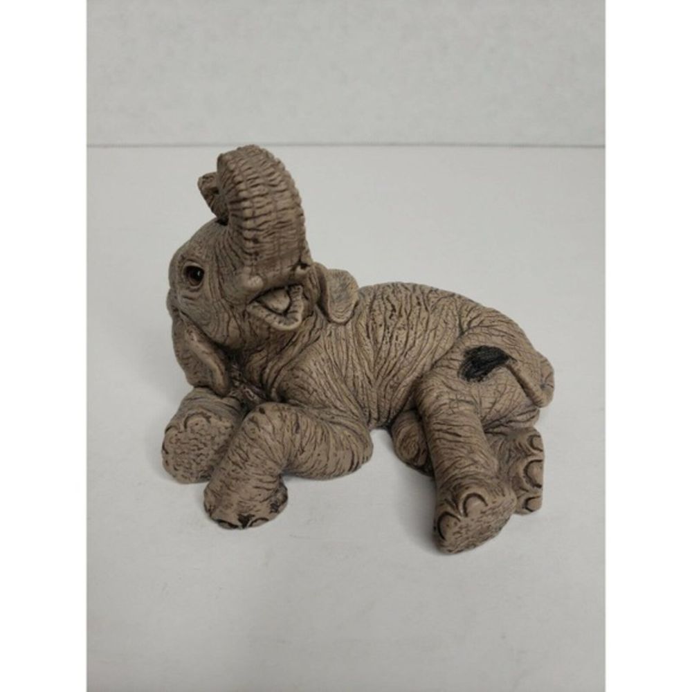VINTAGE THE HERD‎ FLIP #3107 ELEPHANT FIGURINE